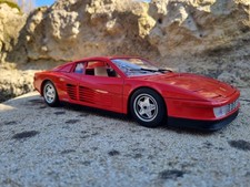 6& Ferrari Testarossa rouge 1984  1/18 Burago