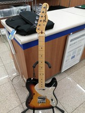 Guitare électrique FENDER TRD