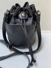 Sac seau besace cuir noir & OTHER STORIES