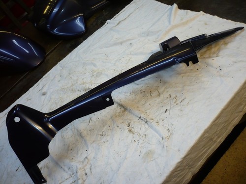 Flanc desous selle coté - flanc,