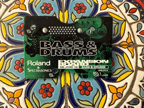 Roland jv80 bass and - roland,