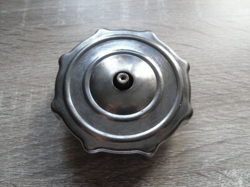 Bouchon réservoir essence