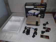 Console nintendo nes en boite pack control deck fra un seul polystyrène