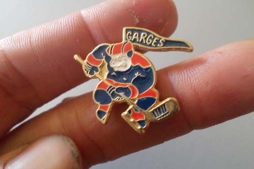 Badge pin broche hockey sur - s,