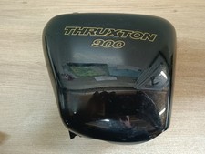 UN CACHE CARENAGE PLASTIQUE