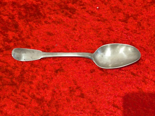 Ancienne grande cuillere aux - grande,