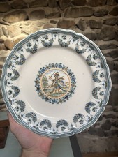 Ancienne Assiette en faïence de Moustiers XVIIIème siècle/(Never)