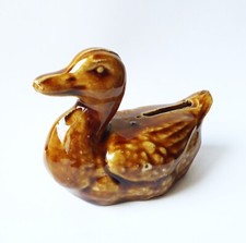 ANCIENNE TIRELIRE à CASSER en