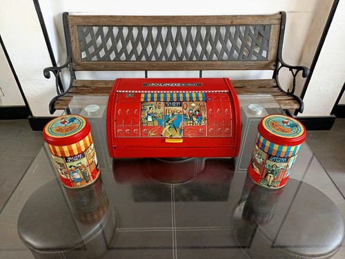 Ancien ensemble boite - boite, pain