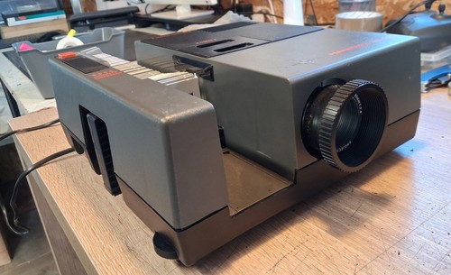 Projecteur diapositives - projecteur, de