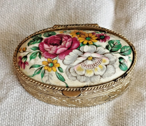 Boite pilule vintage métal - pilule,