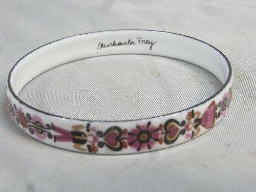 Bracelet rigide - ,