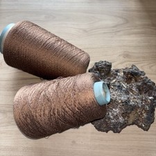 Fil à tricoter,  , 680