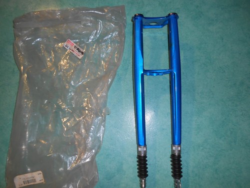 Fourche motobécane bleu - fourche,