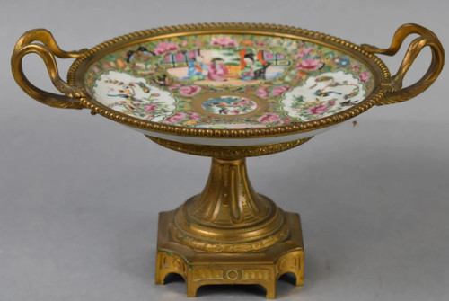 Coupe sur pied - sur, bronze