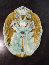 Ancien grand plat à asperge barbotine