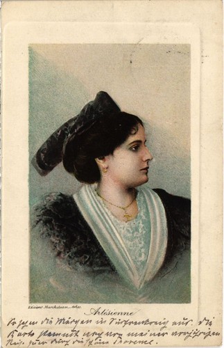 Cpa arles arlesienne femme - arles,