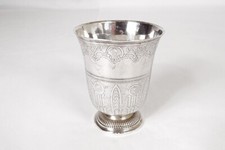 Timbale piedouche argent