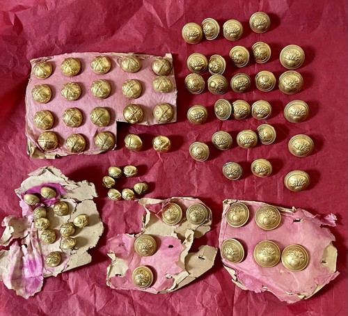 Lot boutons militaires - lot,