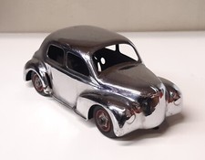 4 CV Renault mécanique en tôle CIJ 1/20° (RARE modèle brut chromé) 1950