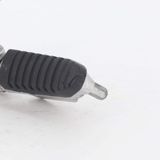 Platine repose pied avant droite (Suzuki - Gsr 750 2011 - 2015)