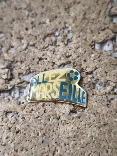 Pin pins football - pin's,