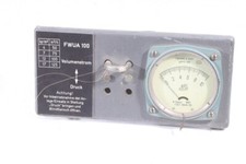 Ancien Appareil De Mesure