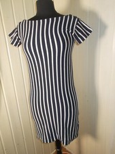 ROBE assez épais coton bleu marine Rayé blanc  PETIT BATEAU XS 12 ANS