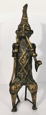 ANCIENNE STATUE EN BRONZE A LA