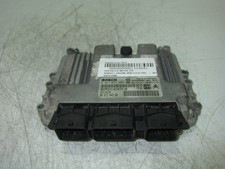 0281012985 boîtier moteur uce