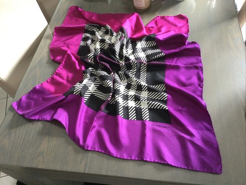 Carré foulard burberry tartan - foulard,