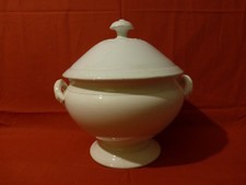 ancienne soupière en