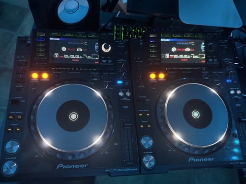 Pioneer cdj 2000 nexus - cdj-2000,