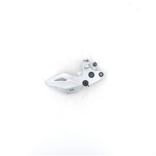 Platine repose pied - de, gauche