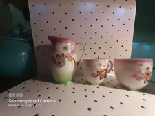 Rare : pot à lait  Vintage et  2 tasses , Porcelaine Fine , décor Fleur...
