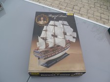 ancienne maquette bateau royal  louis 1/200 heller collection