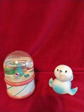 2 Anciens Jouets , Boîte à musique et un pouet pouet De Lacoste . Fonctionnent