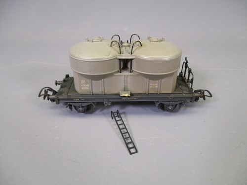 Lq724 pocher 311 train - lq724, ho