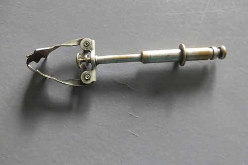 Ancienne pince sucre - à, 2