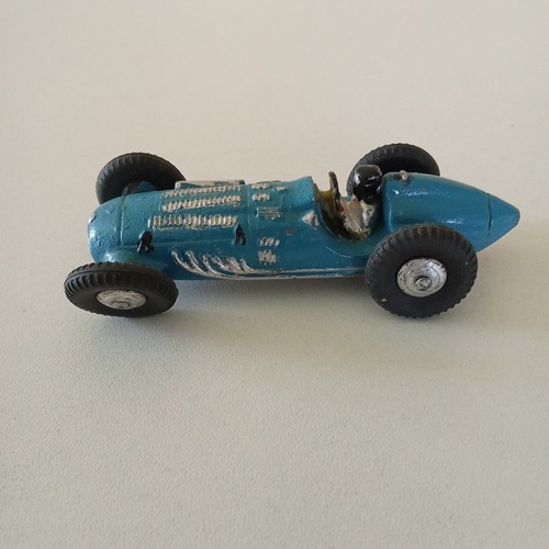 Dinky toys fabriqué - dinky,