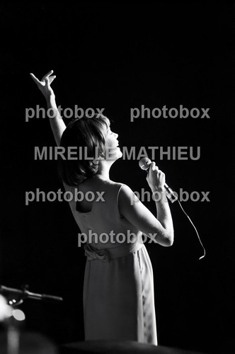 Mireille mathieu exclusive - mireille,