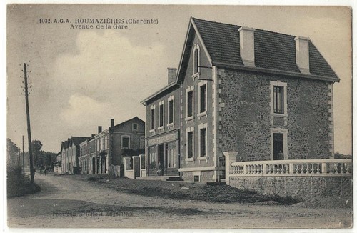 Roumazieres avenue de - (16),