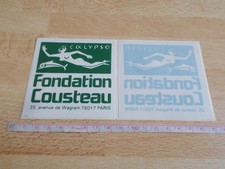 2 autocollants FONDATION COUSTEAU - CALYPSO - AVENUE DE WAGRAM PARIS