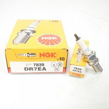 Bougie d'allumage NGK pour