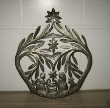 Décoration Crèche de Noël  en Métal Sculpté & Martelé 32 cm