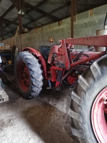 Tracteur volvo 600 66cv - bm,