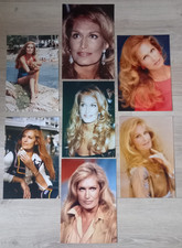 Dalida 8 Très Grandes Photos - 30.5 cm x 20.8 cm