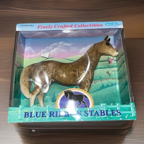 Blue ribbon stables 37032 - stables, #37032