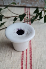 ANCIEN ENCRIER EN PORCELAINE ECOLIERS