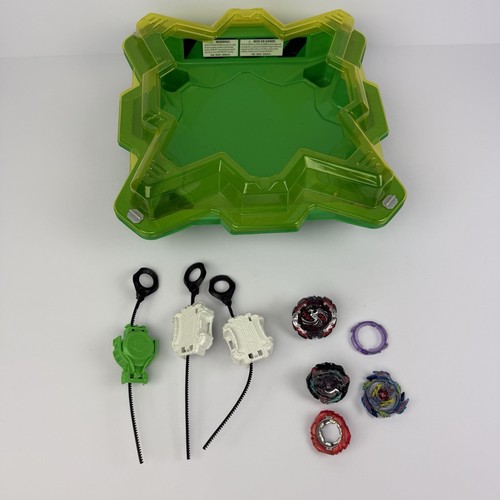 Beyblade stadium arena - beyblade, lot